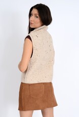RD Style Enid Sleeveless 1/2 Zip Vest