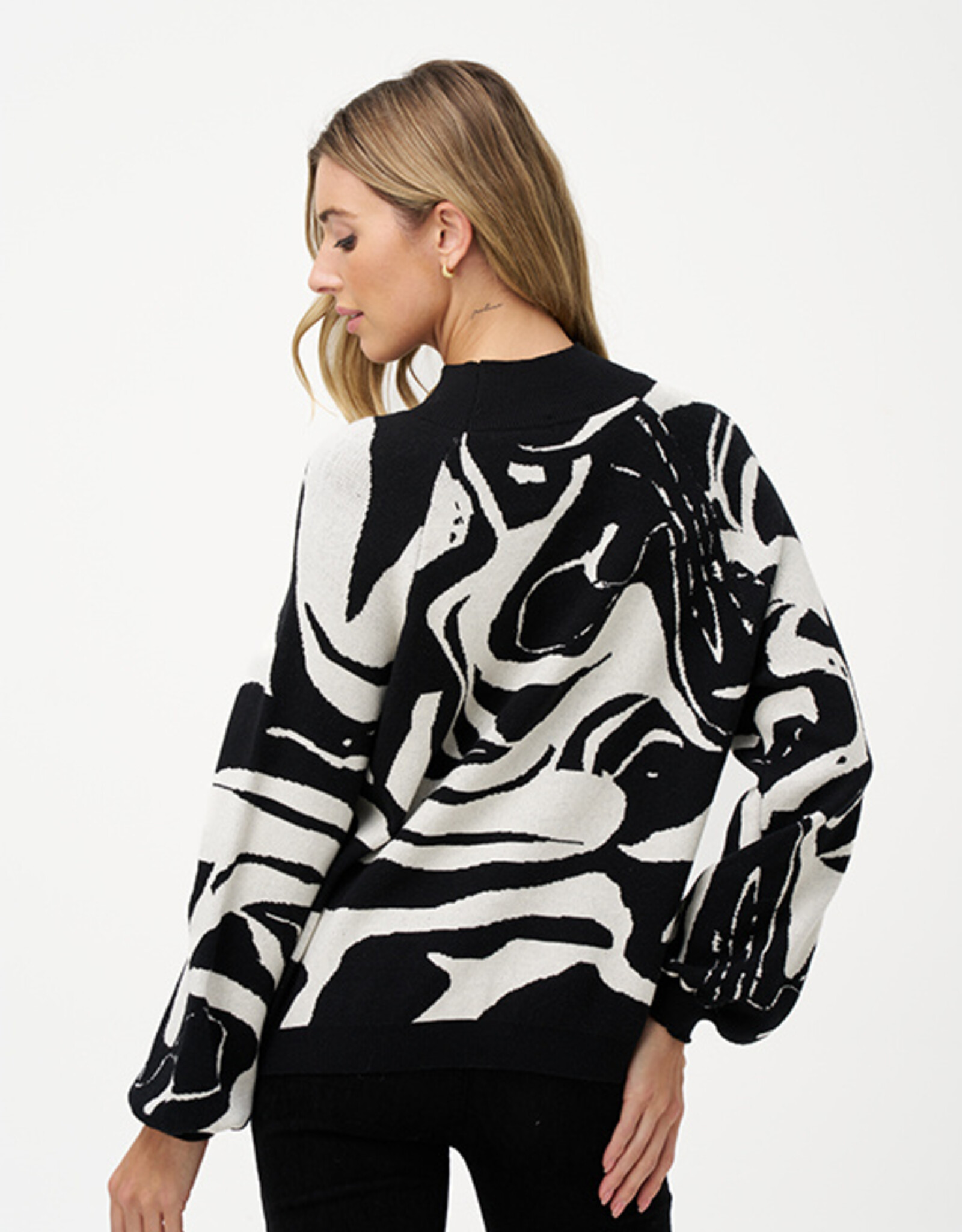 M Made in Italy  Swirl Print Sweater