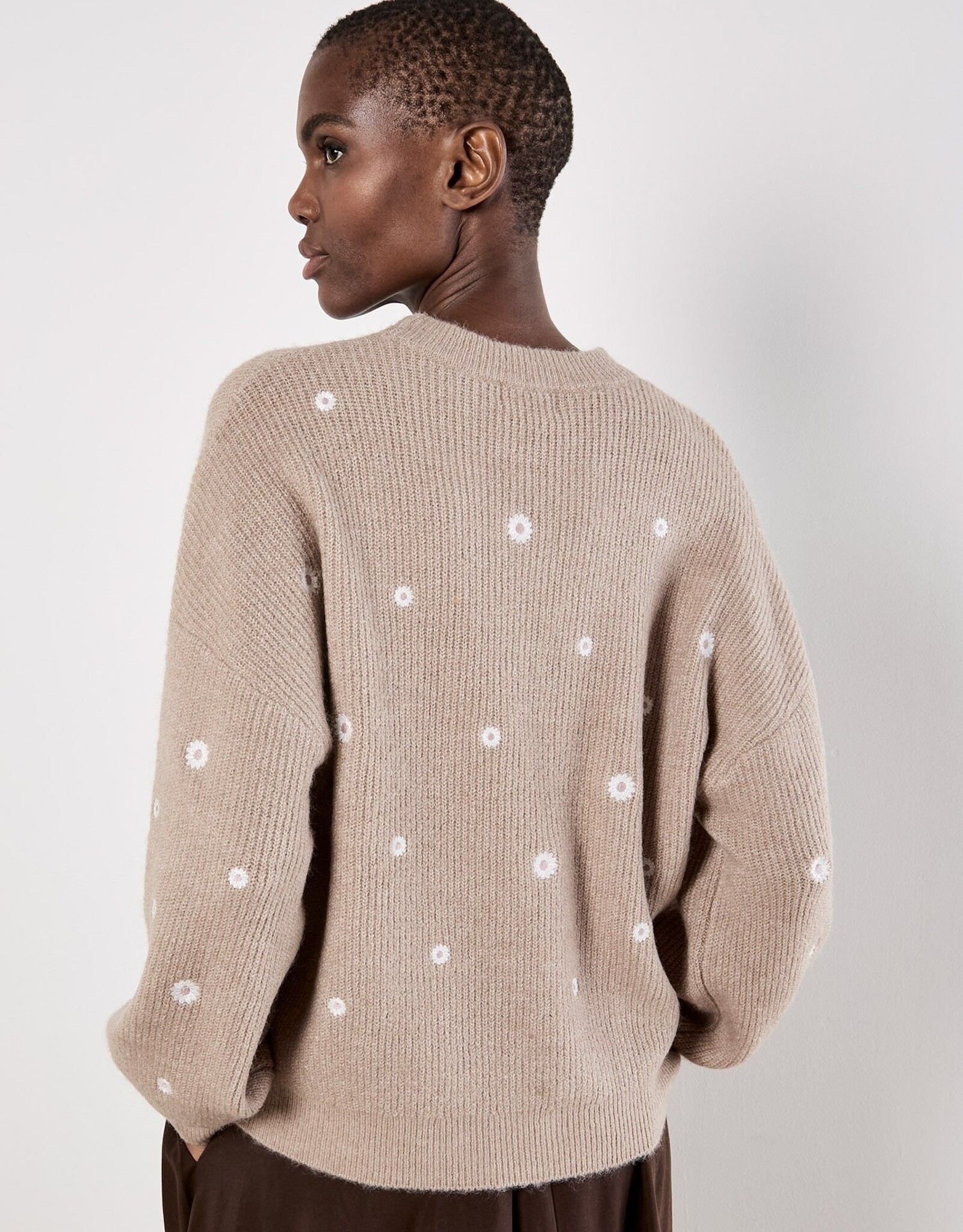 Apricot Daisy Embroidered Ribbed Jumper