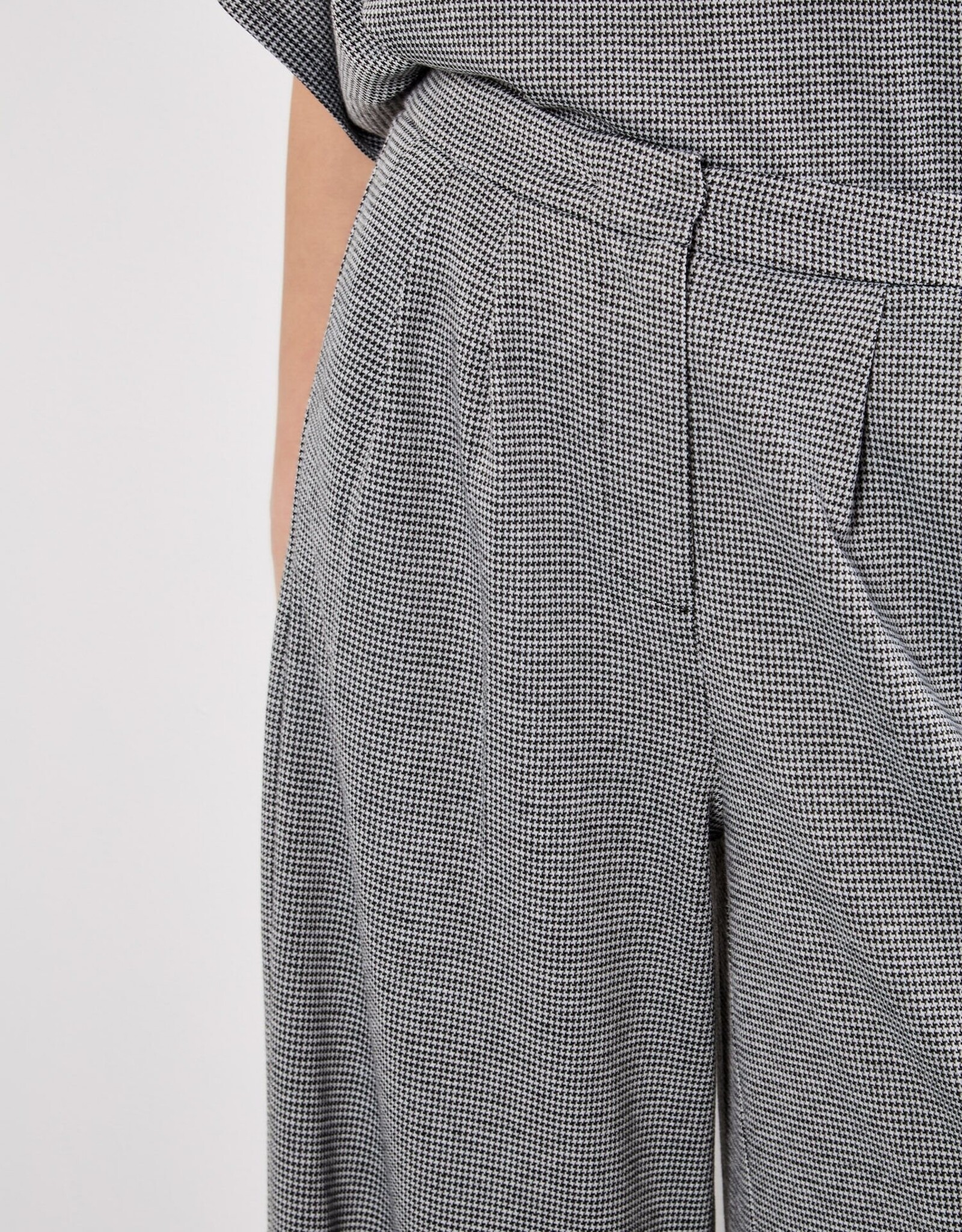 Apricot Invert Pleat Wide Tailored Trouser