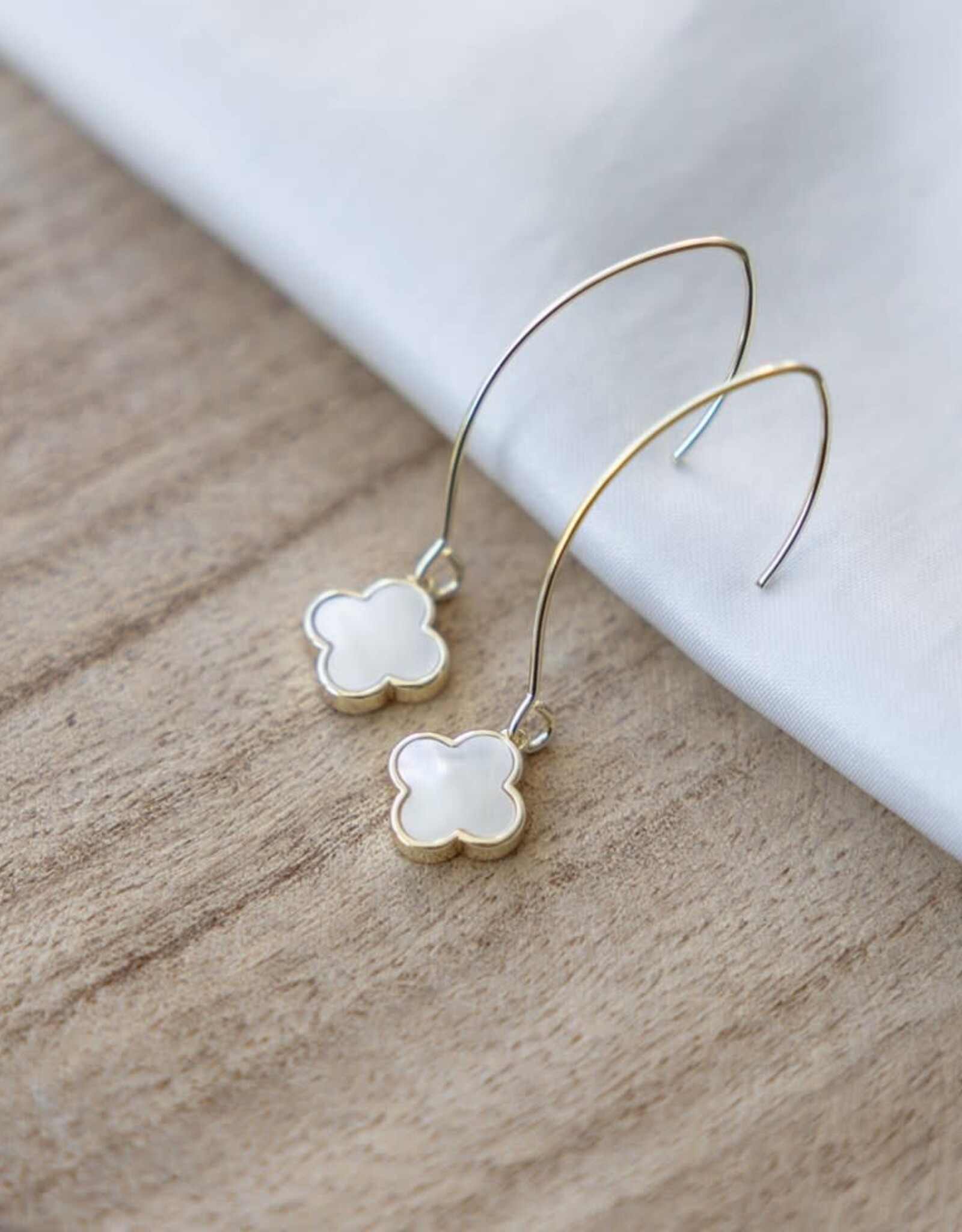 Glee Glee Anya - Mother of Pearl