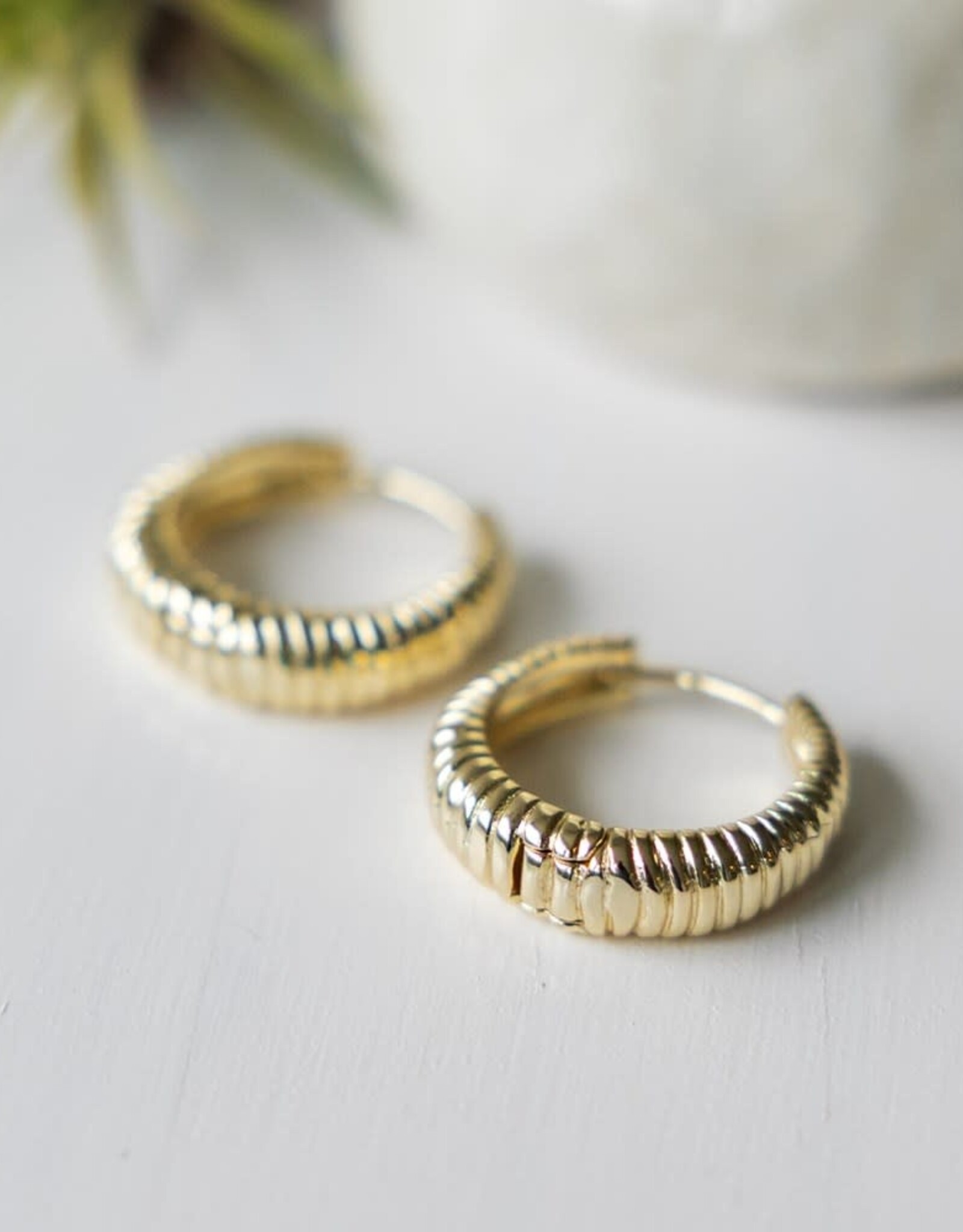 Glee Glee Chasm Hoops