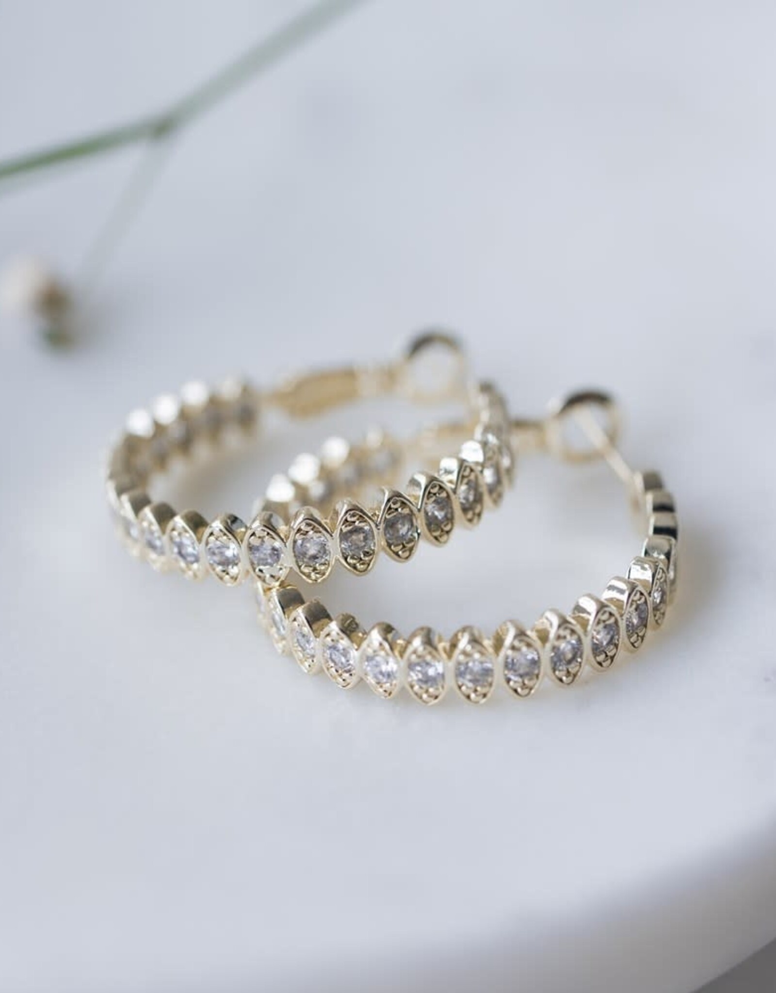 Glee Glee Front and Center Hoops - Clear