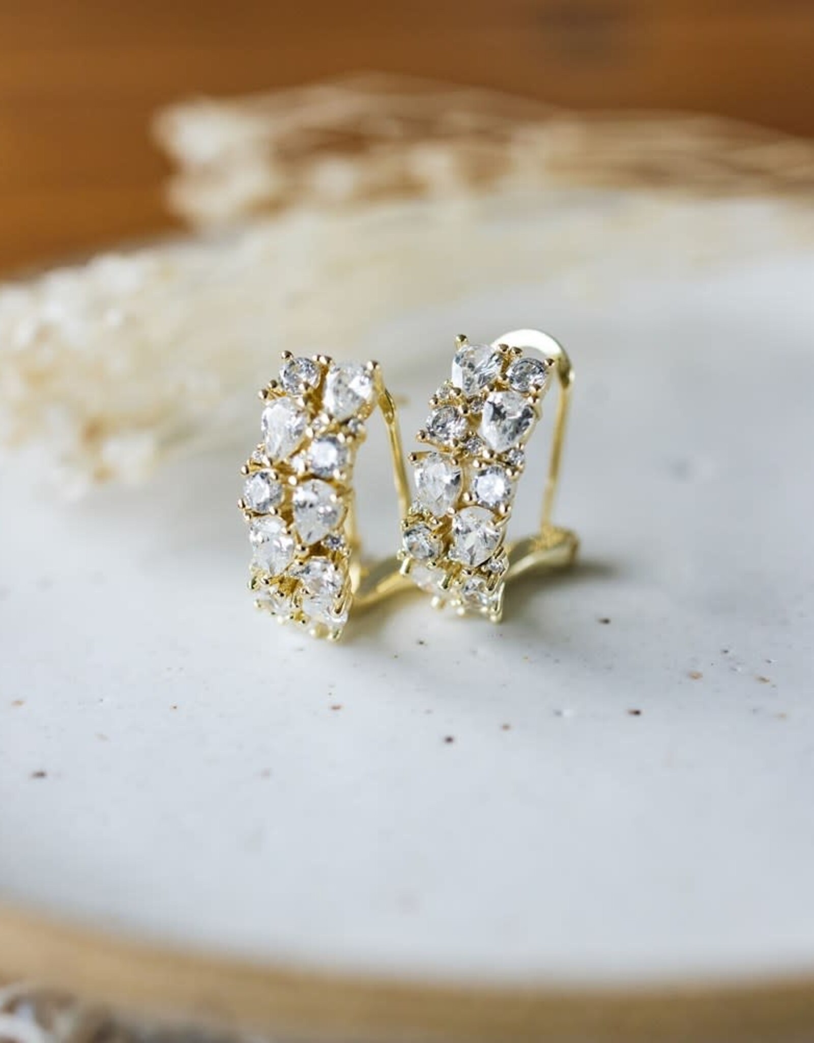 Glee Glee Lustrous Studs