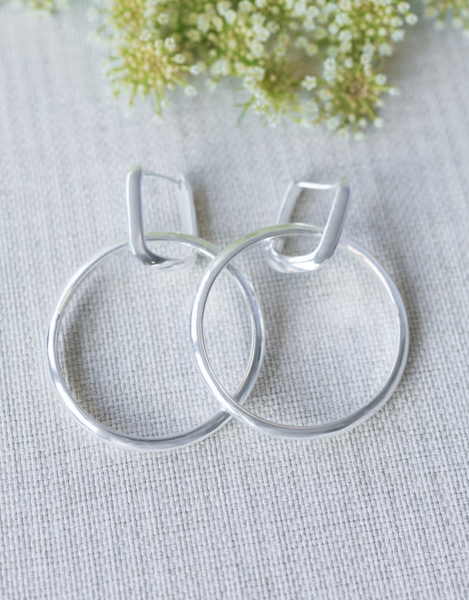 Glee Glee Two Fold Earrings Circle