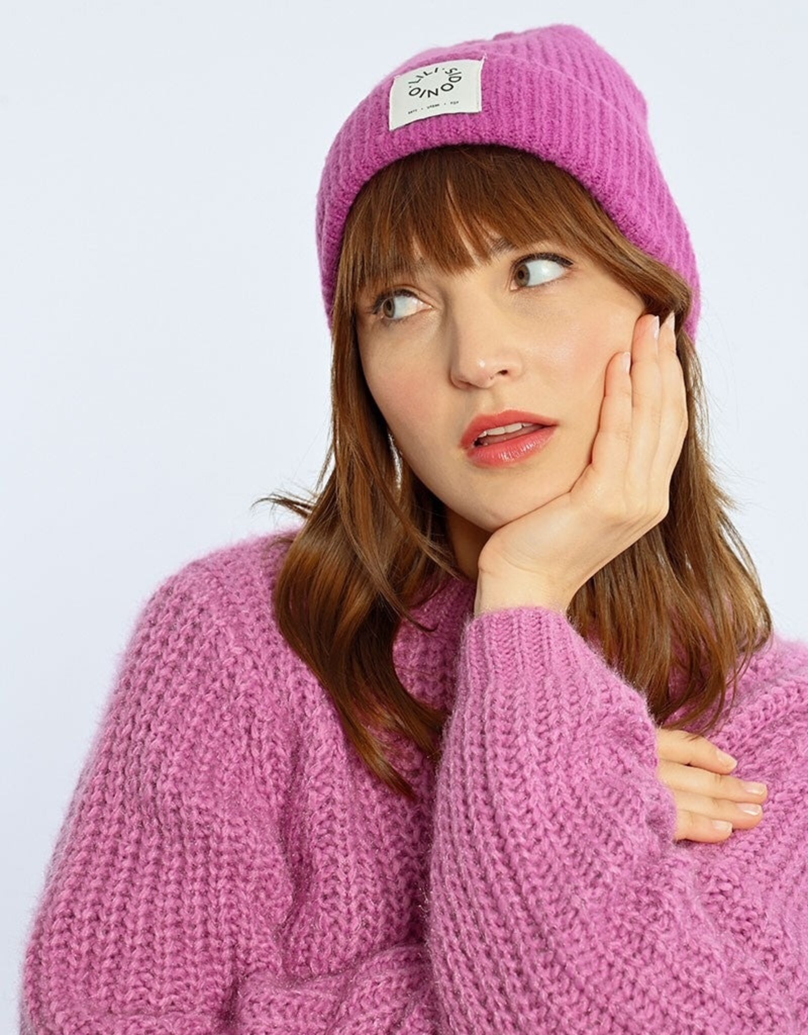 Molly Bracken RIbbed Knited Hat