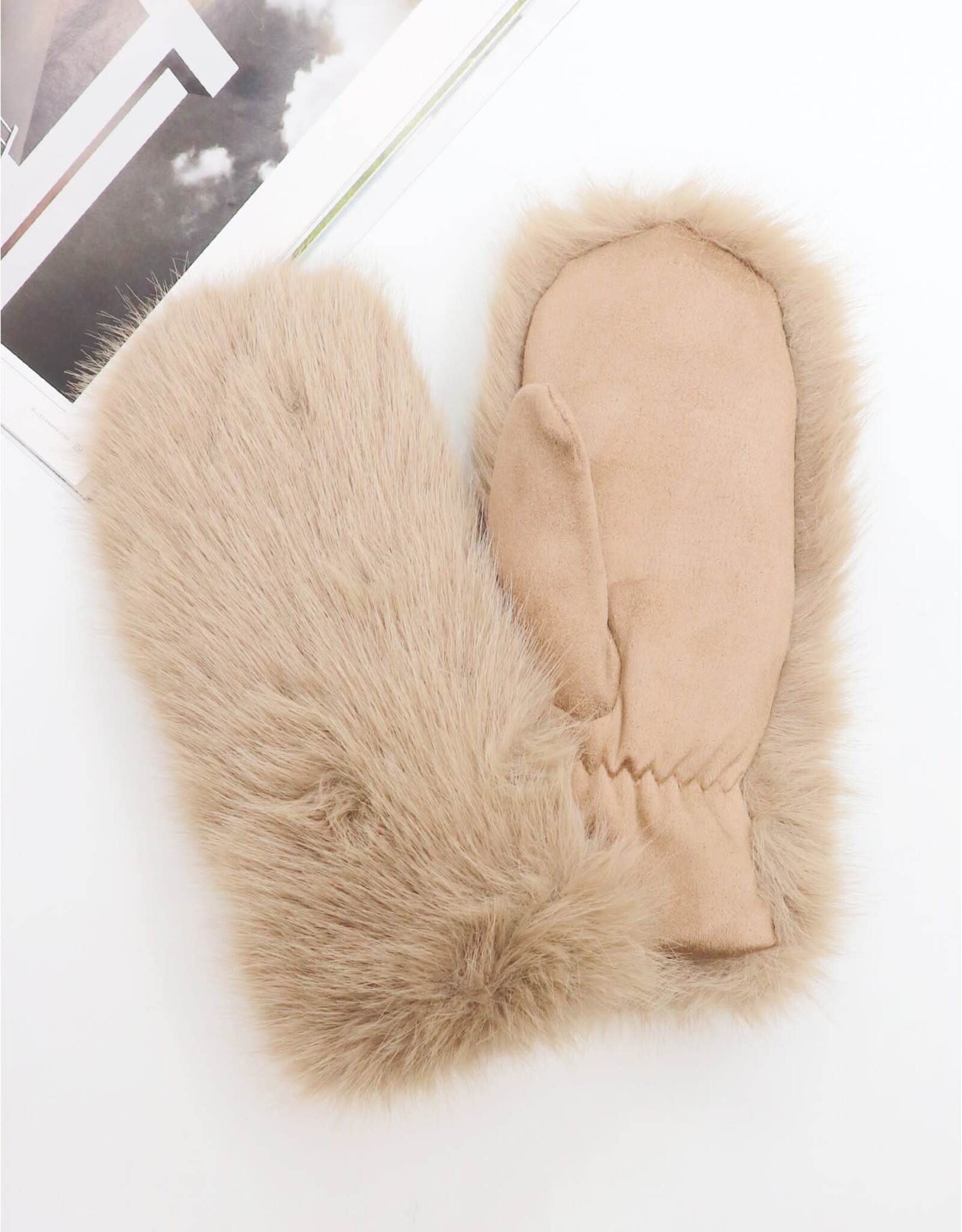 Grand Crafts Unisex Faux Fur Mittens Taupe