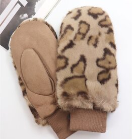Grand Crafts Faux Fur Leopard Print Mittens Khaki