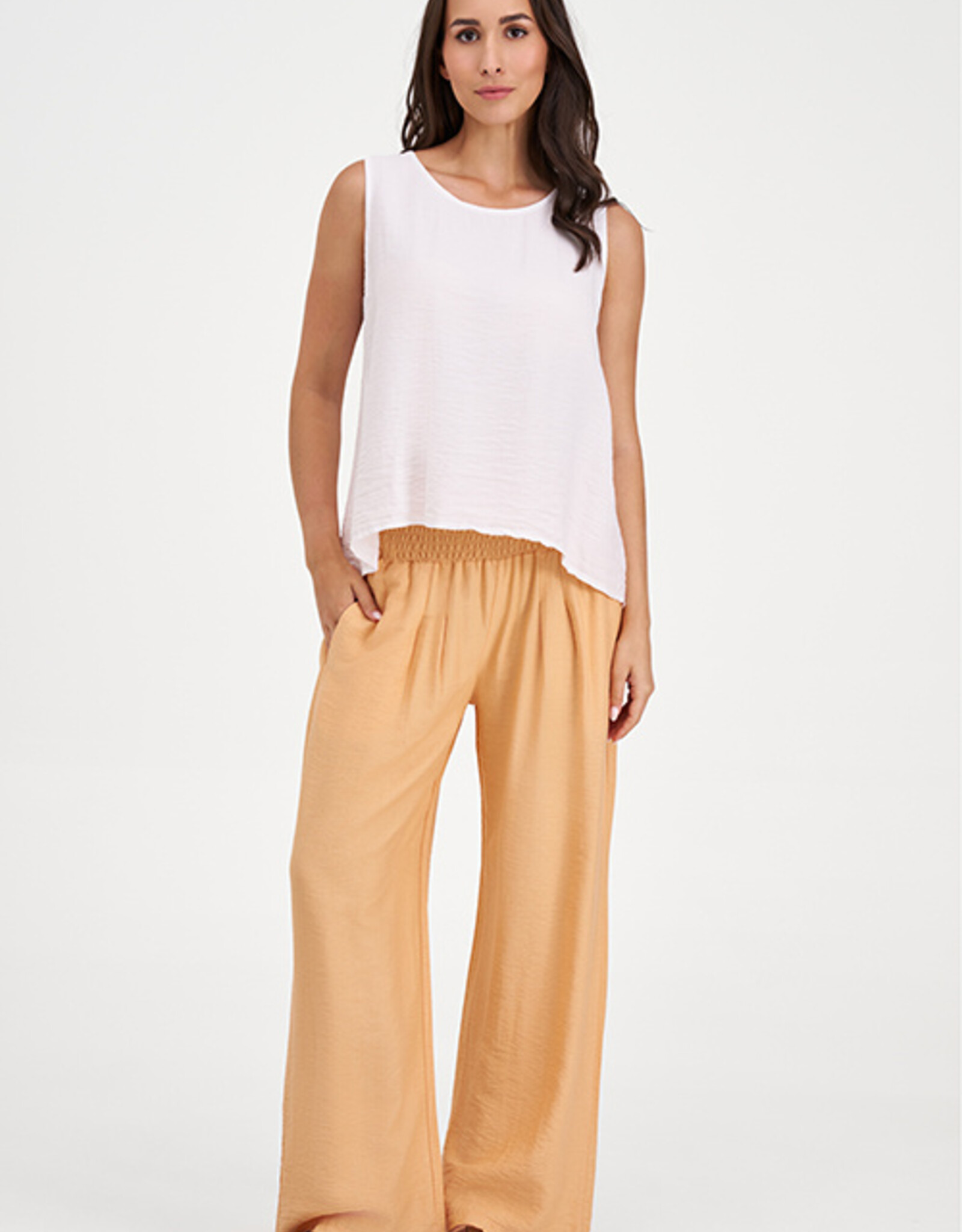 M Made in Italy Flowy Tank w Back Wrap