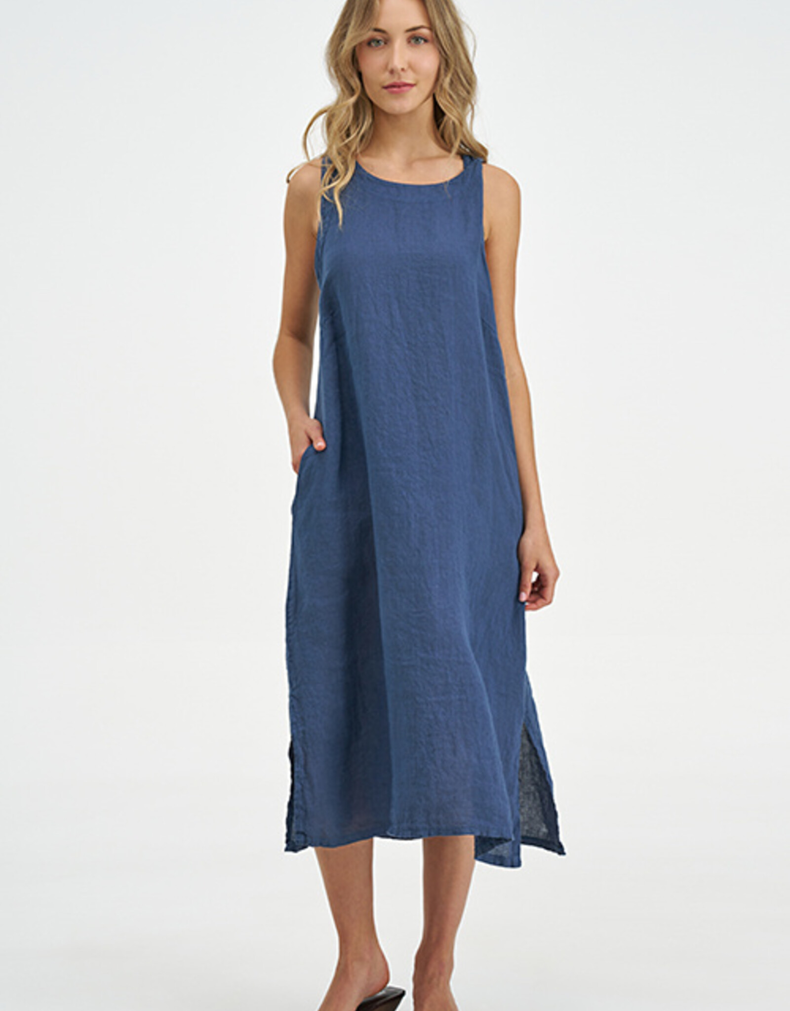 M Made in Italy Linen Sleeveless Loose Dress