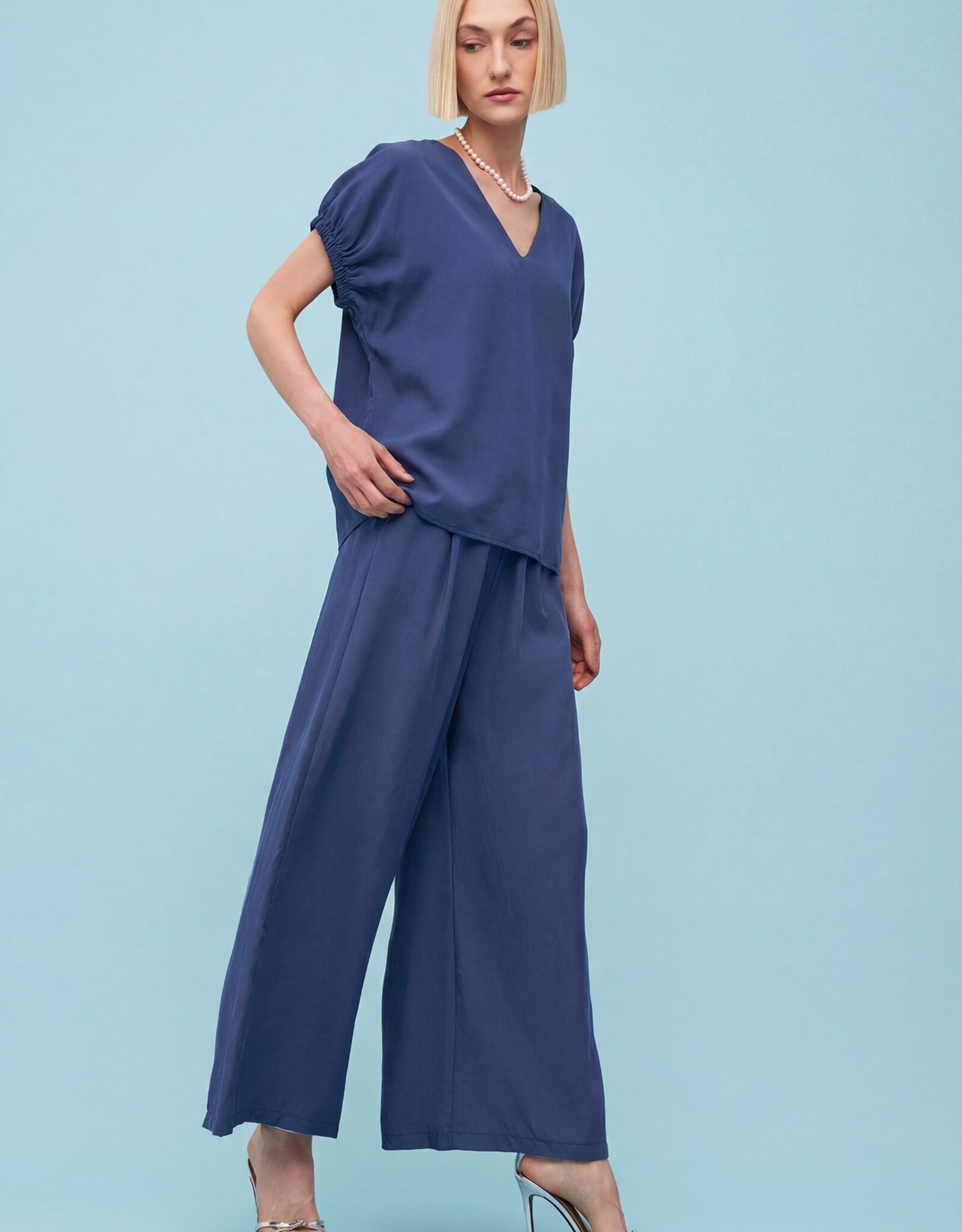 Apricot Astrid Elastic Waist Pant