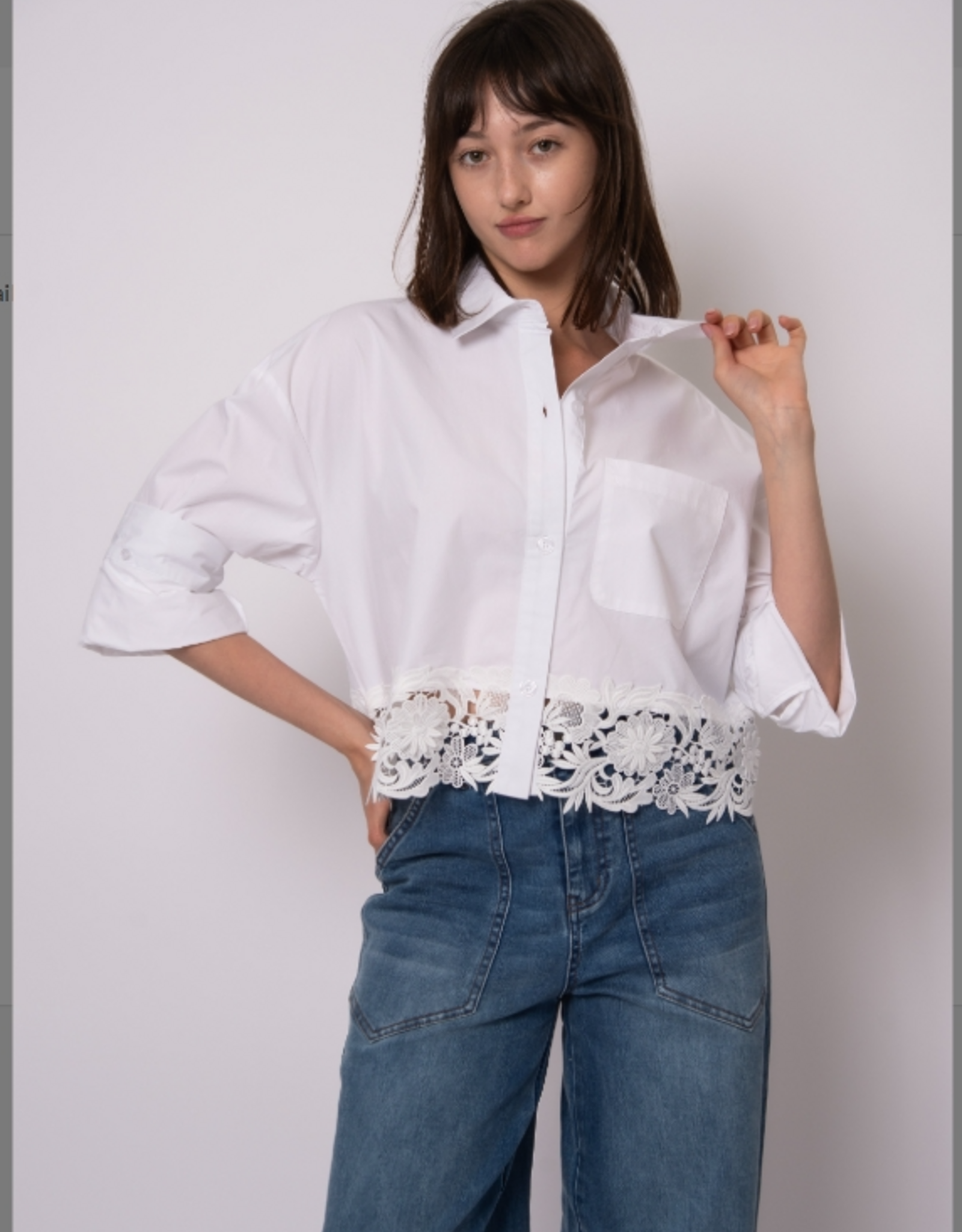RD Style Kerwin Blouse w Lace Trim