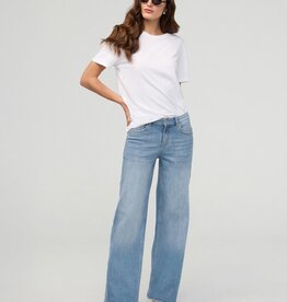 Duer Performance Denim - Mid Rise Loose Straight - Current