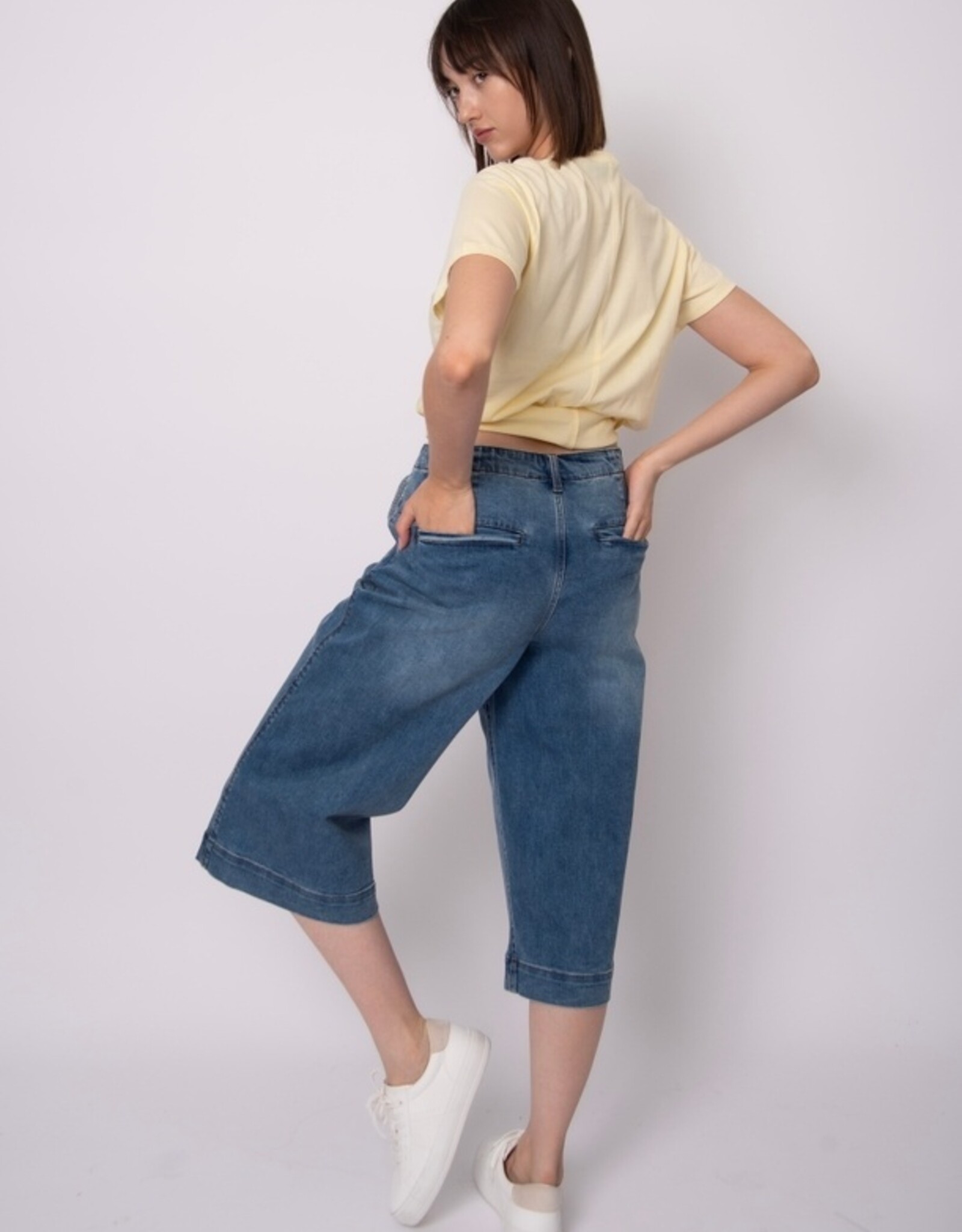 RD Style Jade Stretch Denim Capri Pants