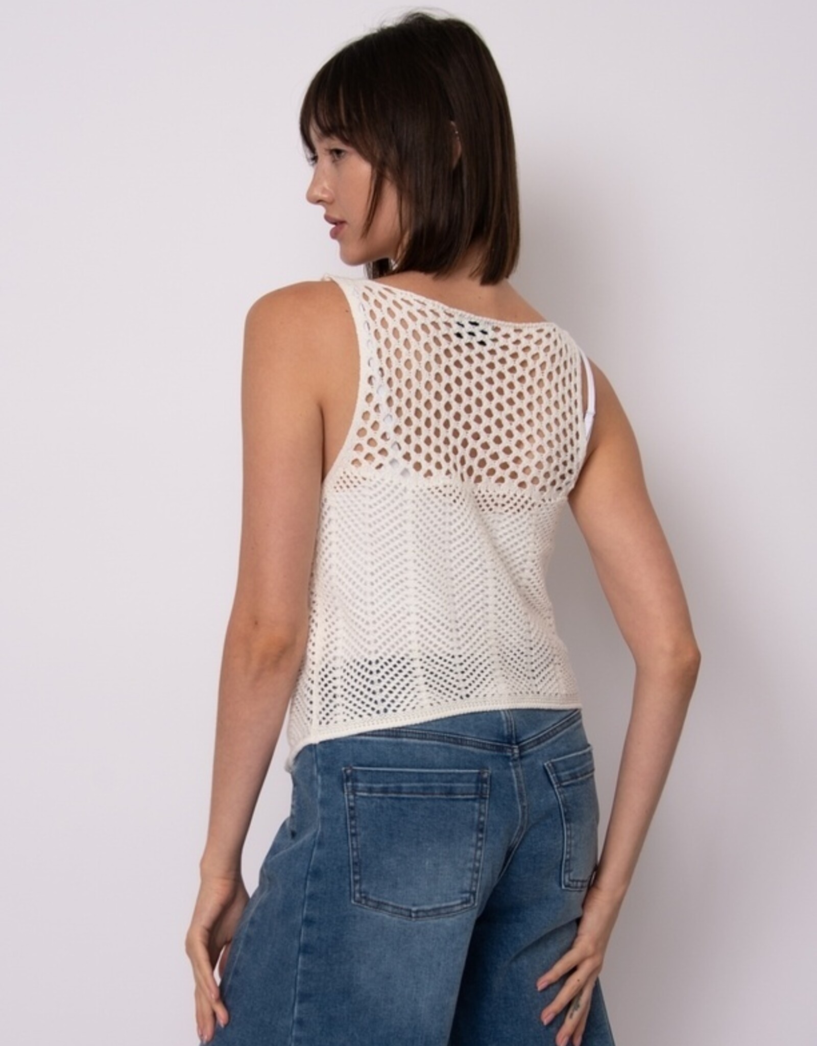 RD Style Azwa Sleeveless V-Neck Vest