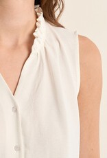 Molly Bracken Pleat Nk Sleeveless Blouse