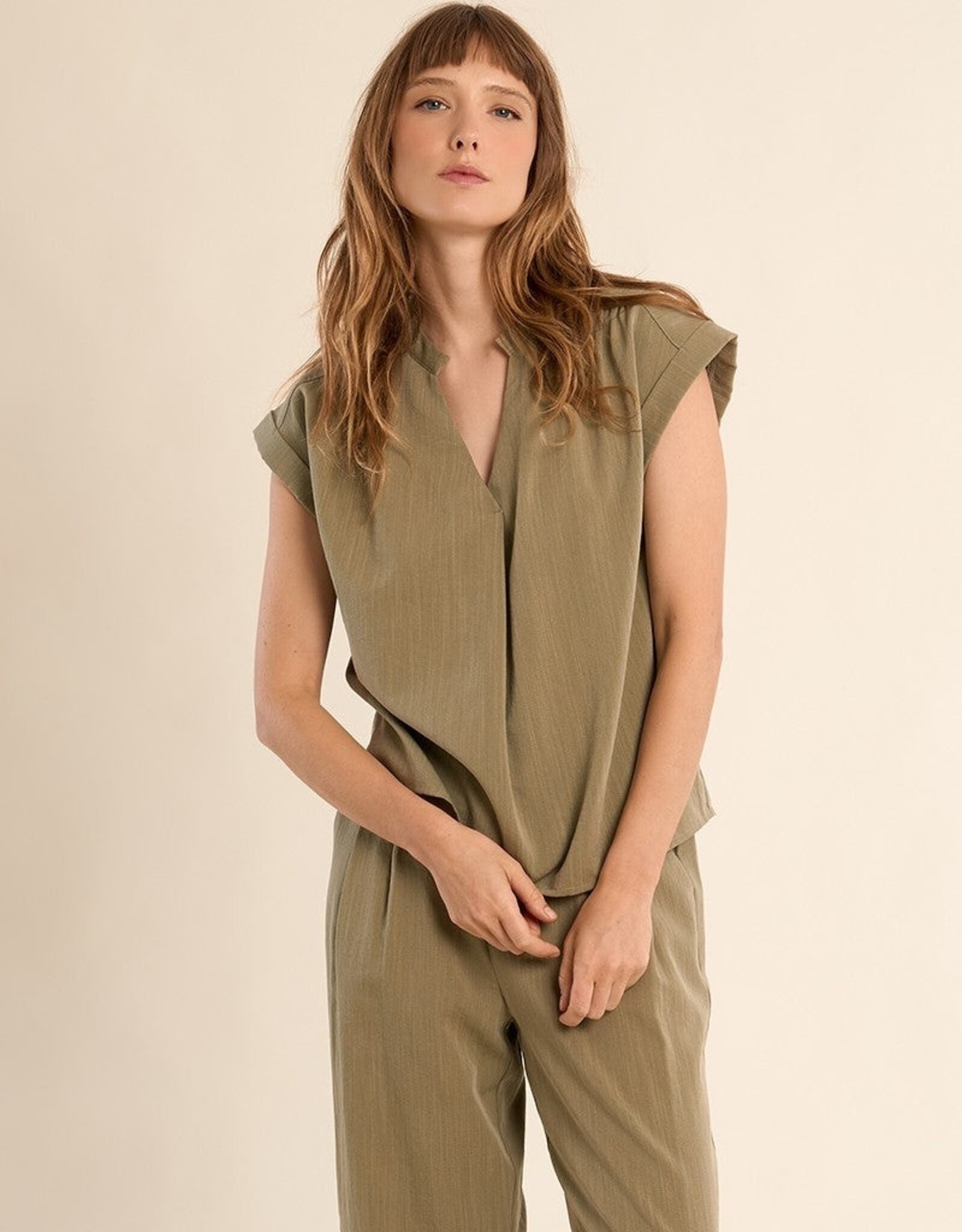 Molly Bracken Pleat Front S/S Top