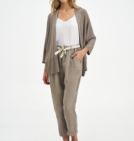 M Made in Italy Linen Capri w Belt