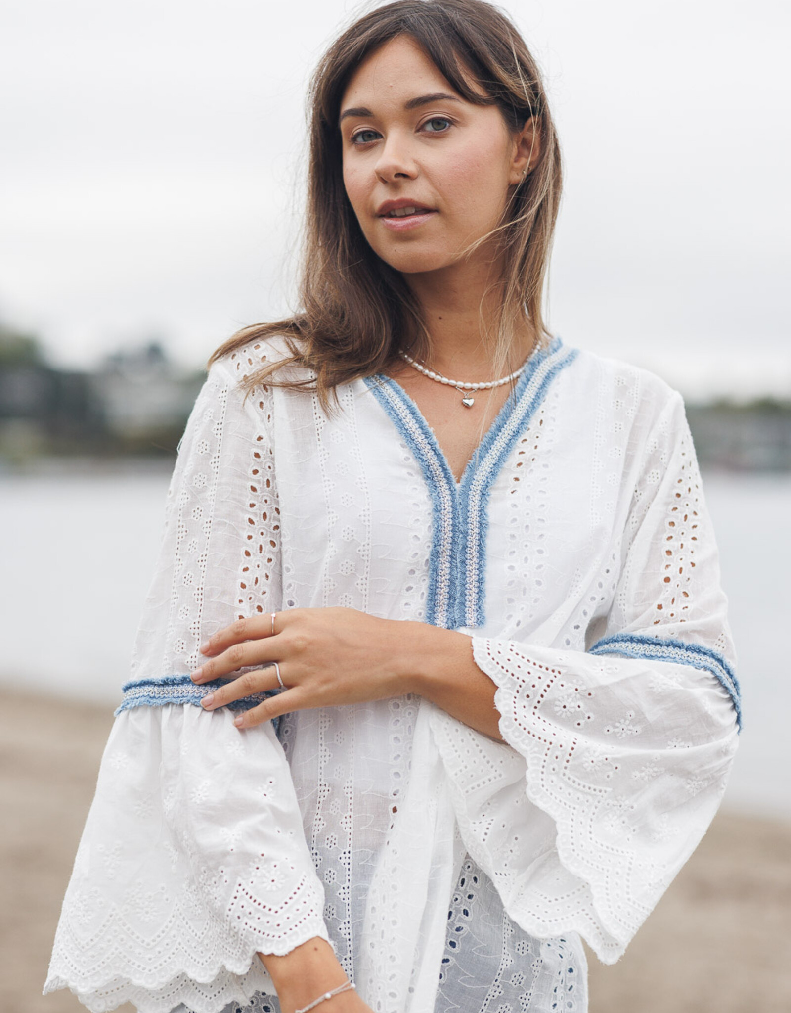 Papillon Eyelet Top w Denim Fringe