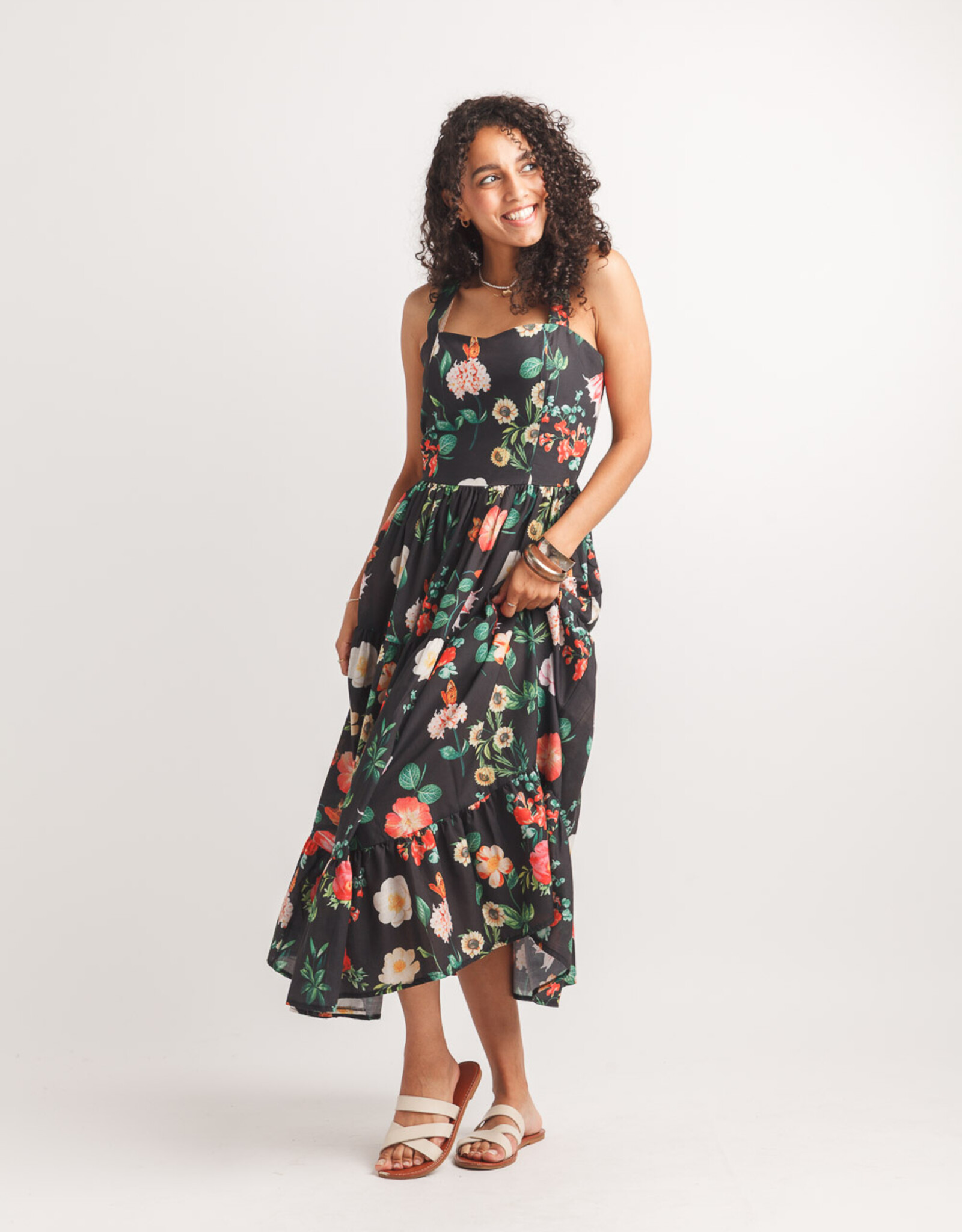 Papillon Tiered Floral Dress w Smocking