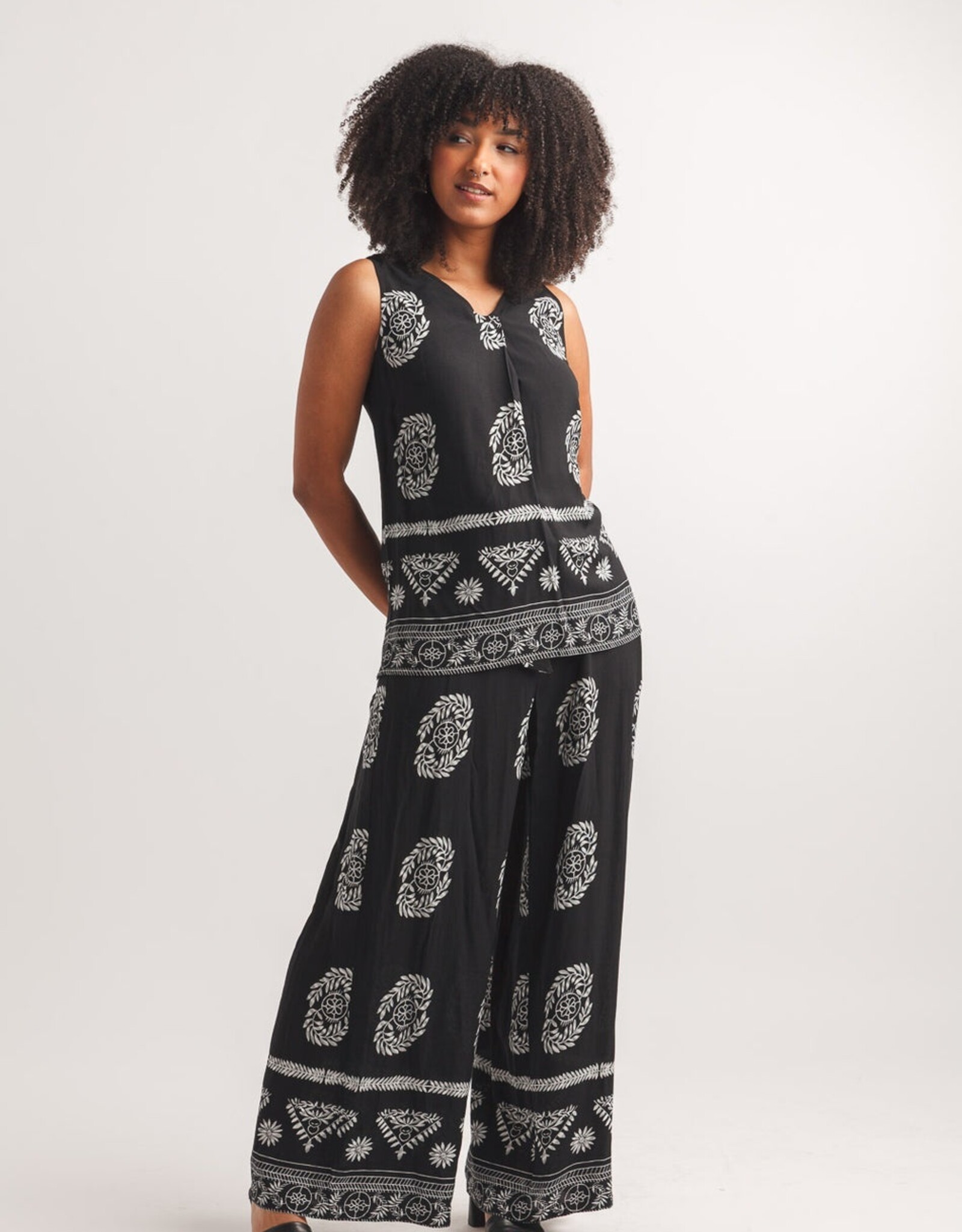 Papillon Border Print Wide Leg Pant