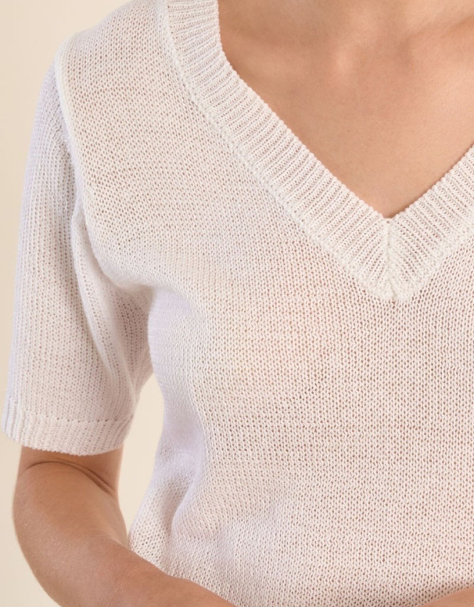 Molly Bracken Knited V-Nk Tee
