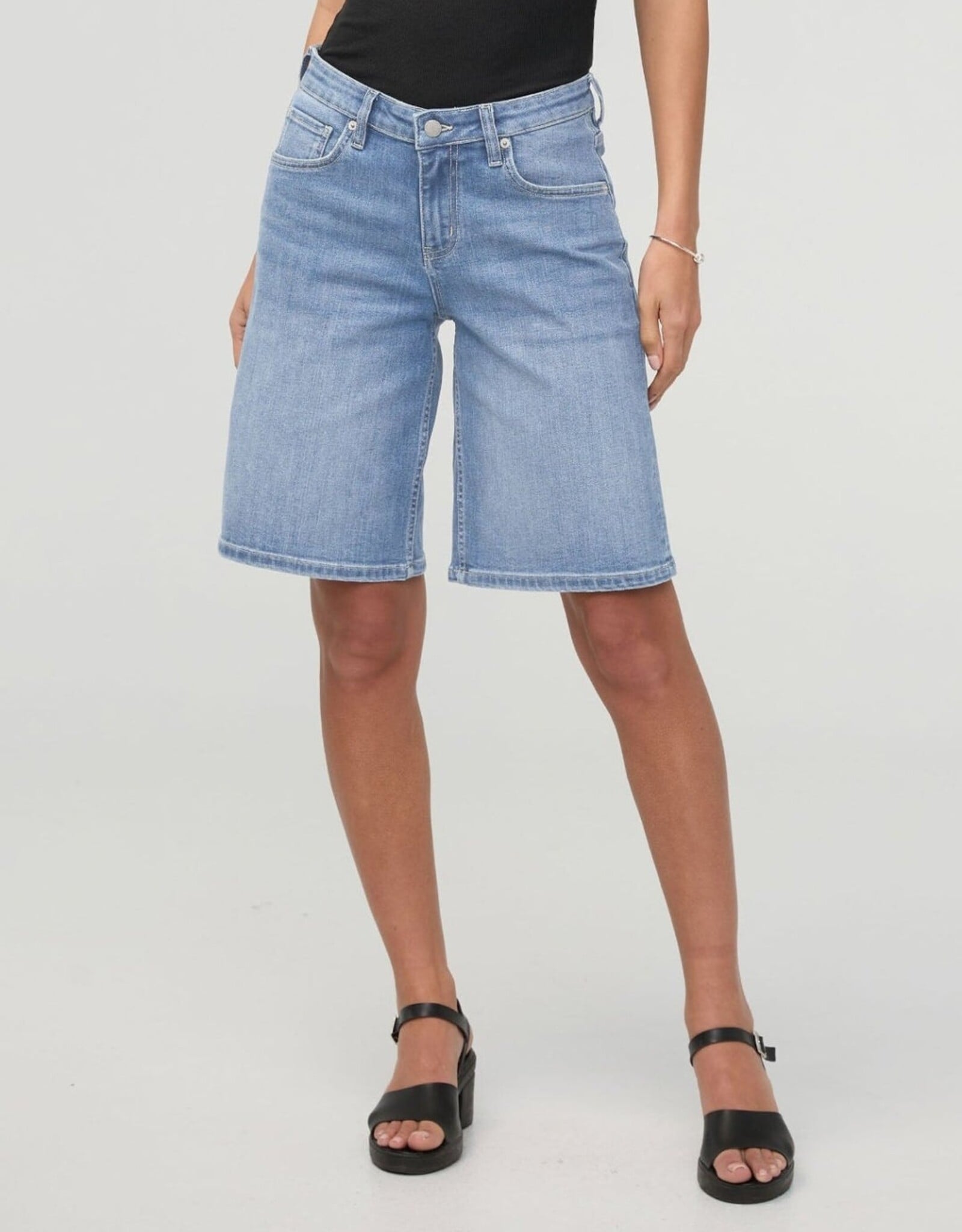 Duer Performance Denim - Mid Rise Loose Short - Vintage Seaside