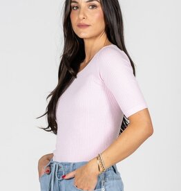 C'est Moi Rib S/S Crew Nk Top