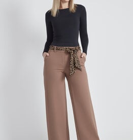 Up Wide Leg