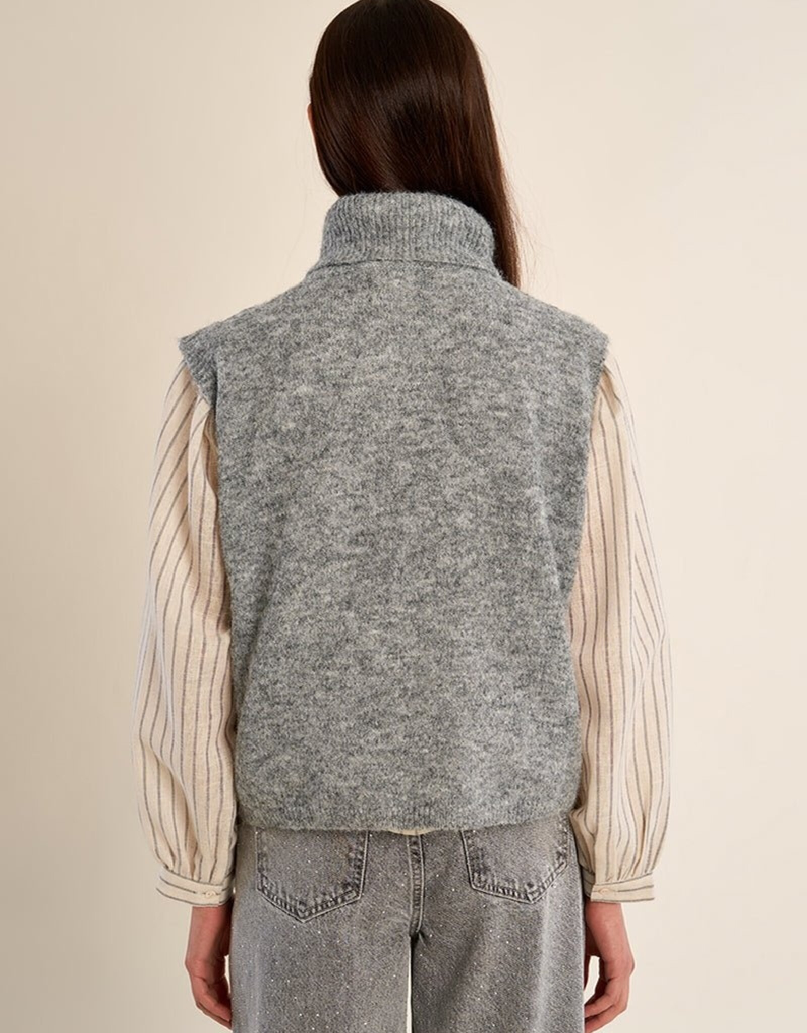 Molly Bracken T-Nk w Lace Detail Vest