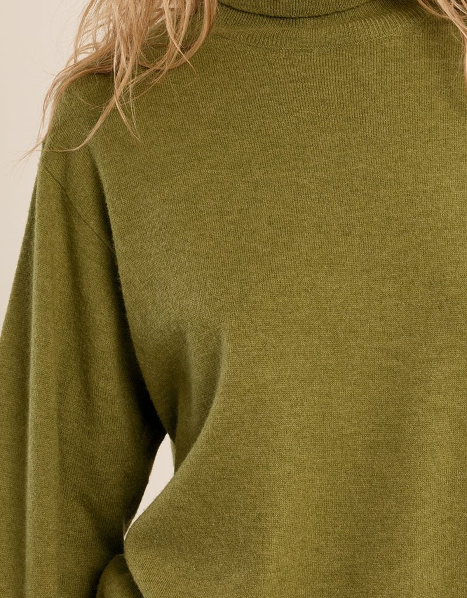 Molly Bracken L/S T-Neck