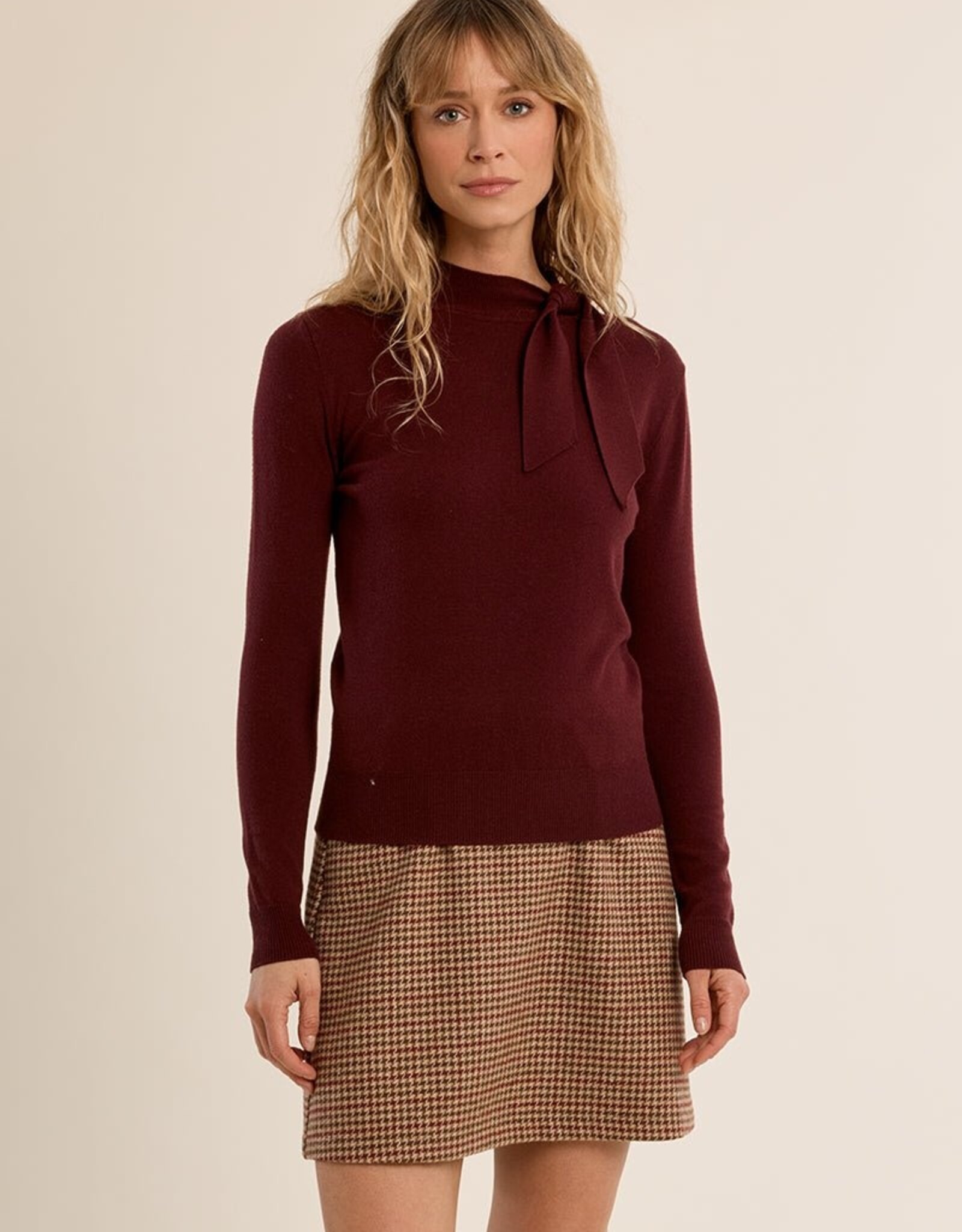 Molly Bracken Molly neck Tie Knit L/S Top