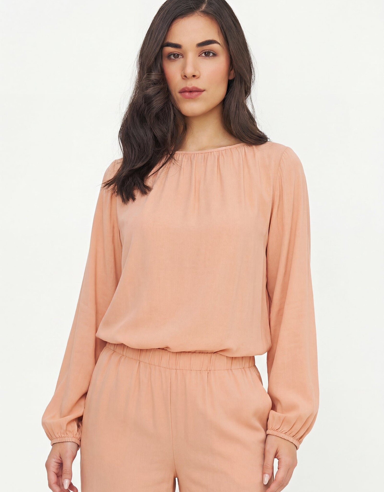 M Made in Italy L/S Pleat Nk Top