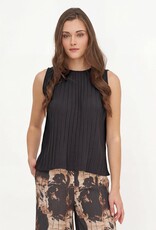 M Made in Italy Pleated Sless Top