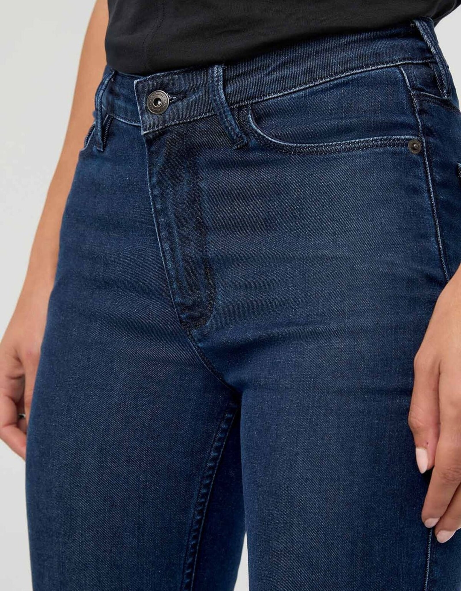 Duer Denim Lux HR Slim Straight