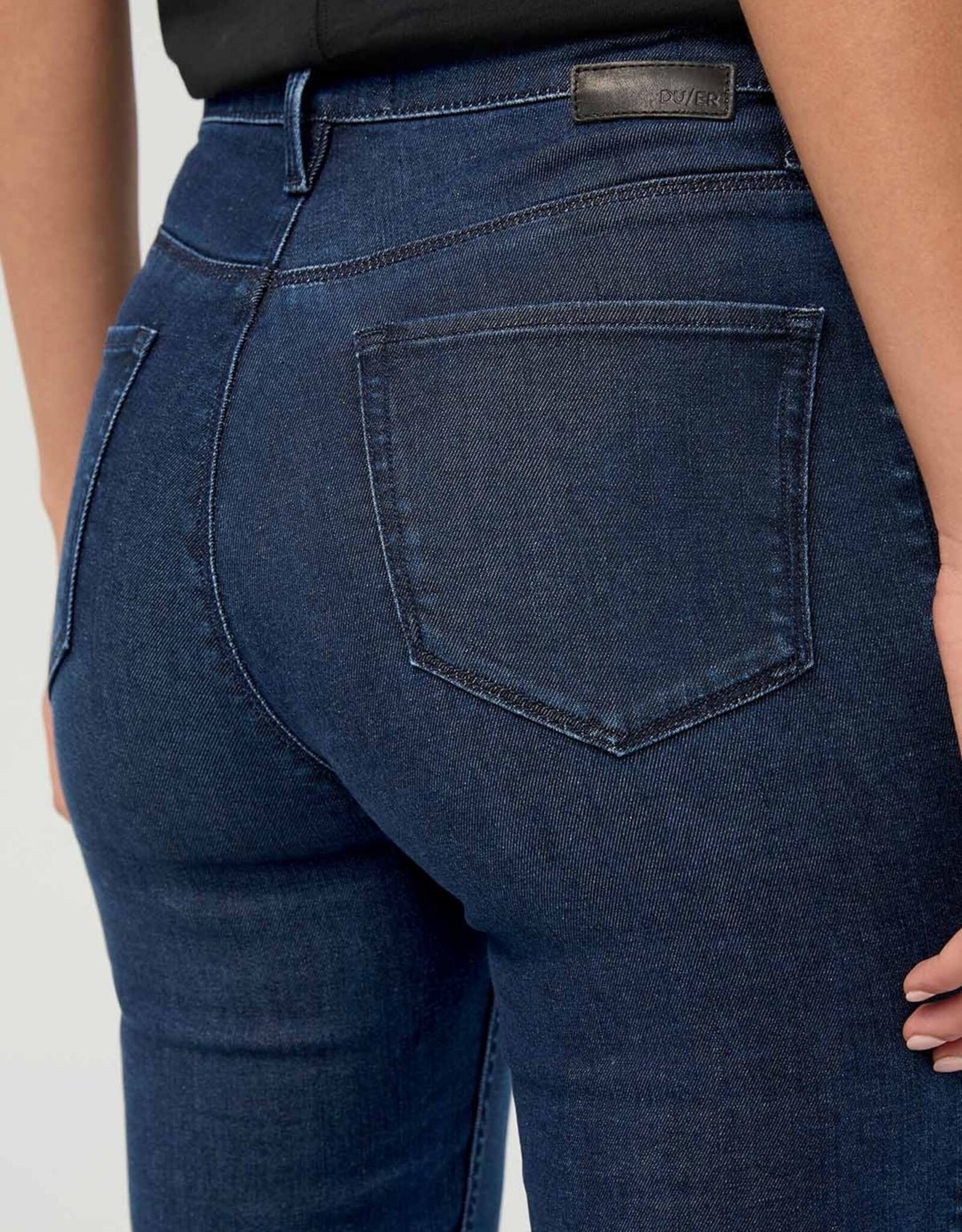 Duer Denim Lux HR Slim Straight
