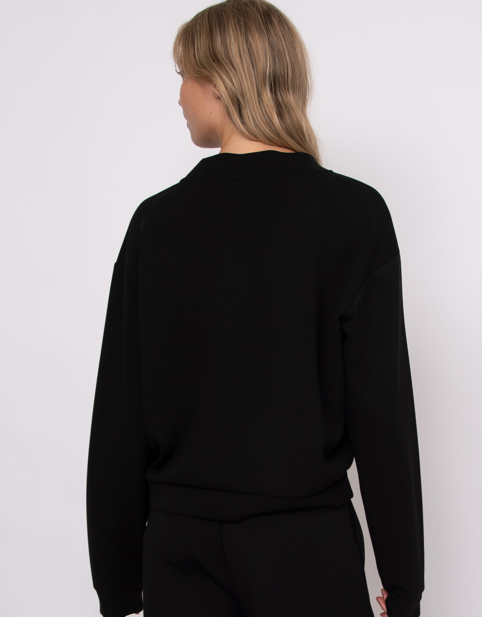 RD Style VY Signature Soft Knit L/S VNk Pullover