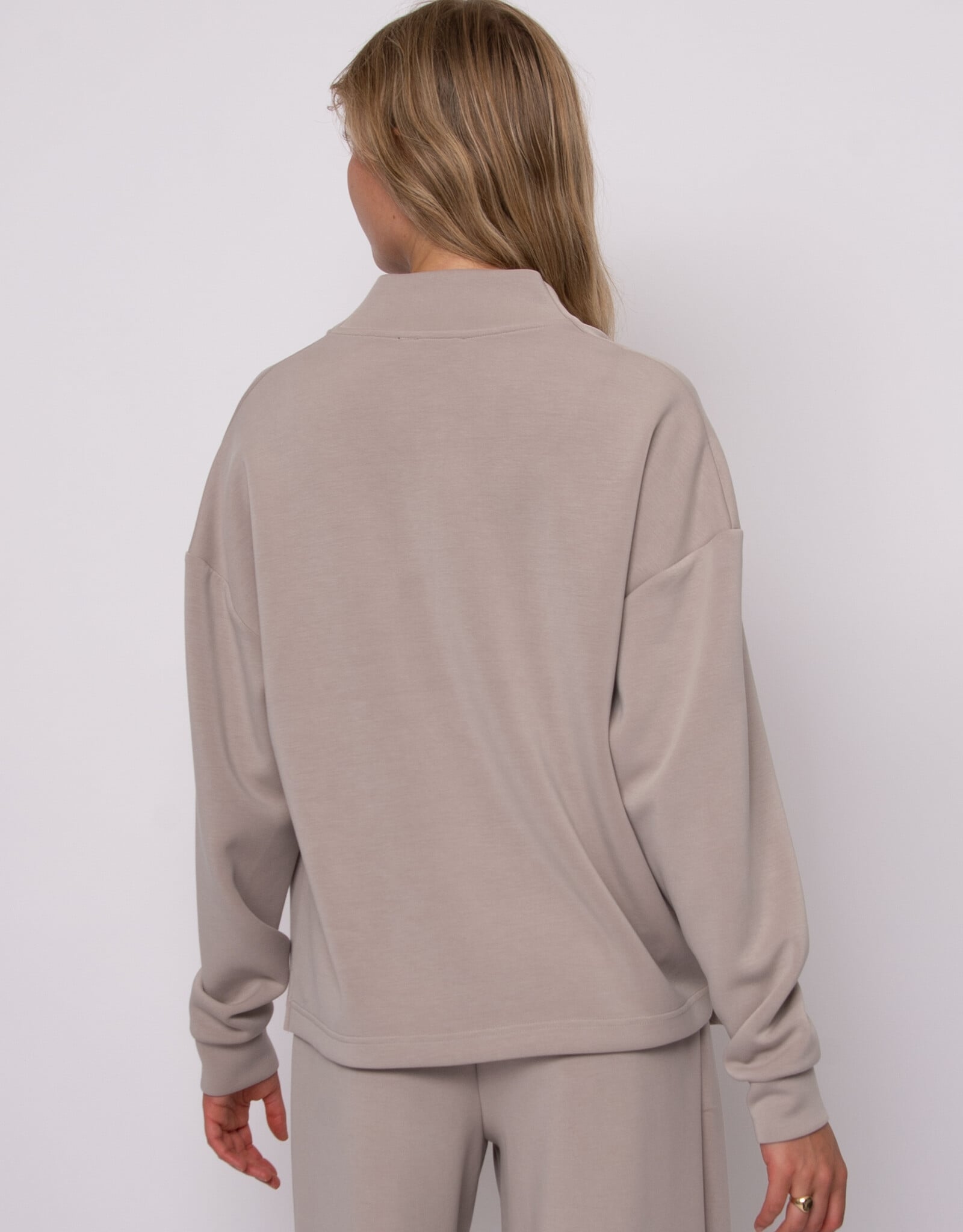 RD Style Scuba Freiza Soft Knit Funnel Nk Pullover