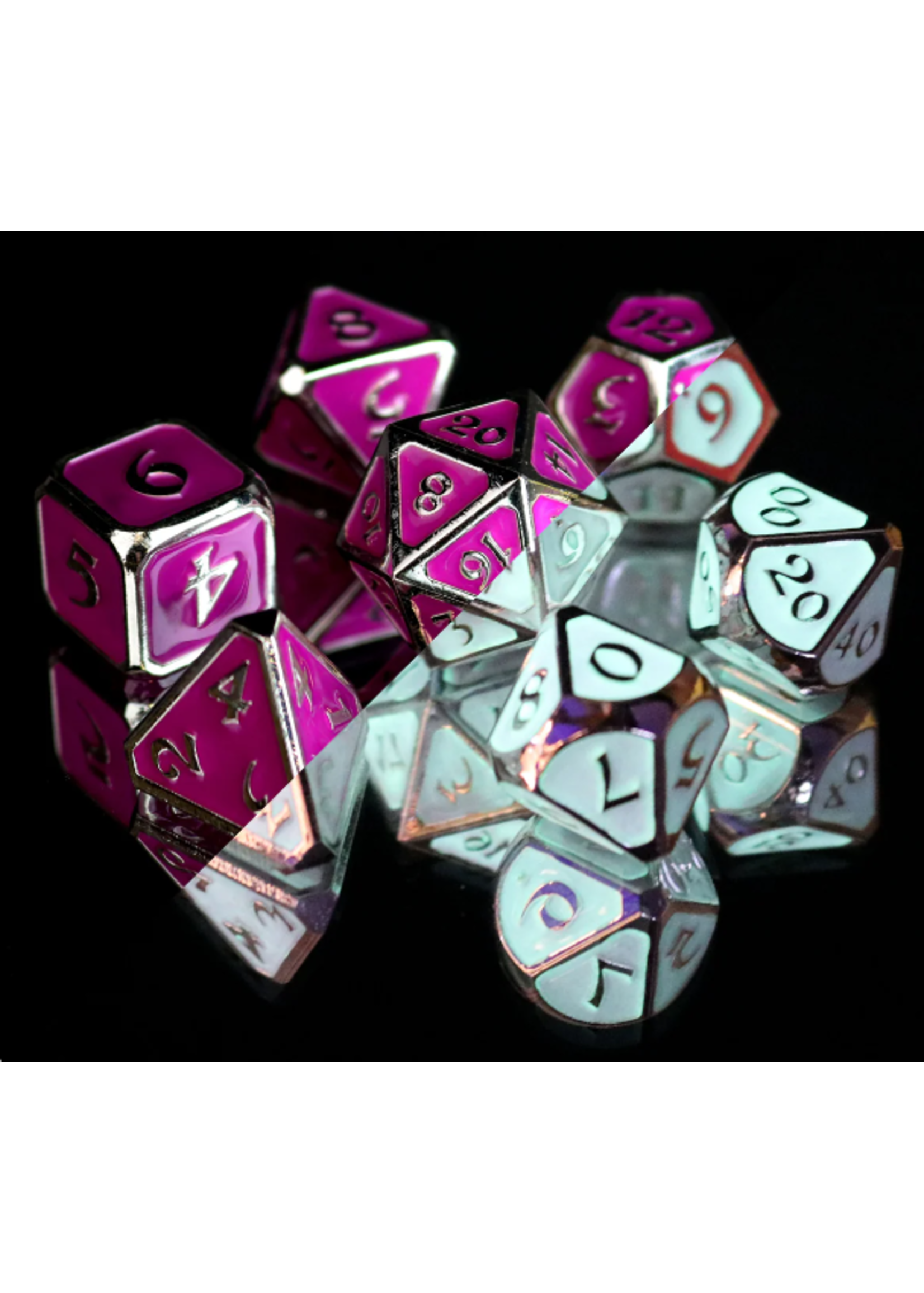 Die Hard Dice Metal Dice 7 set AfterDark Mythica Neon Haze