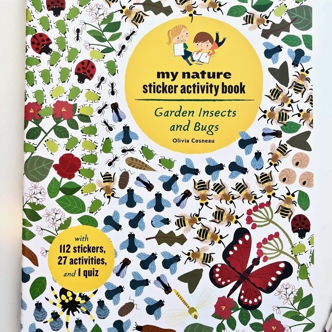 Hachette Sticker Activity Book: Garden Insects and Bugs