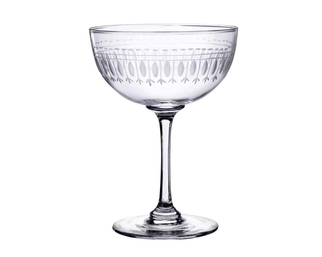 The Vintage List Oval Champagne Saucers