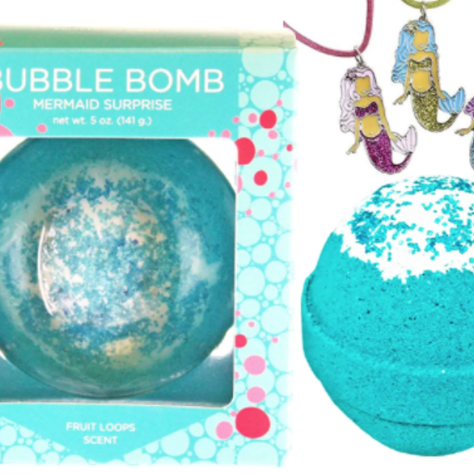 1943 Casablanca LLC Mermaid Surprise Bubble Bath Bomb with Kids Necklace