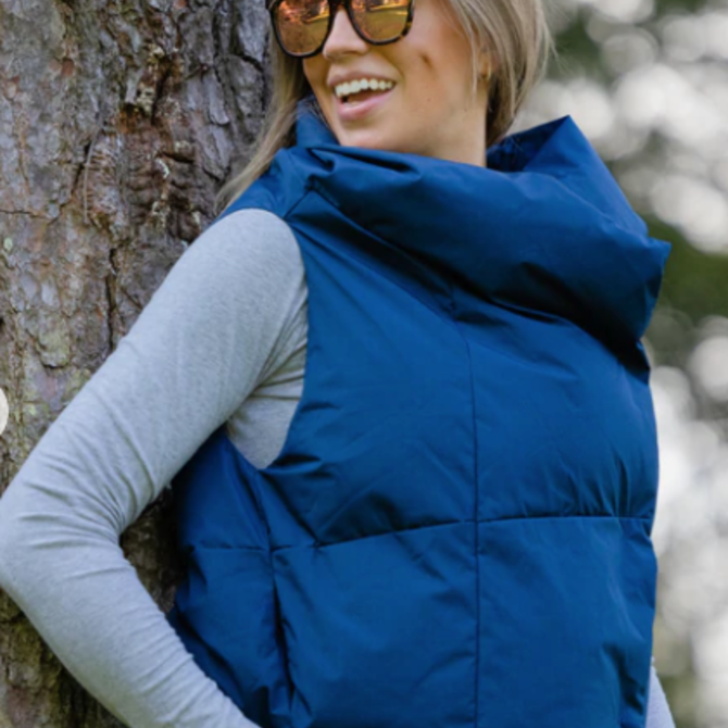 Pretty Rugged Navy Waterproof Pretty Puffer Vest - S/M