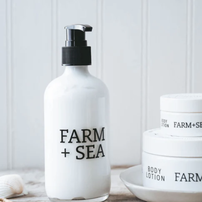 Farm & Sea Grapefruit & Sea Salt  Body Lotion - Glass Pump Bottle