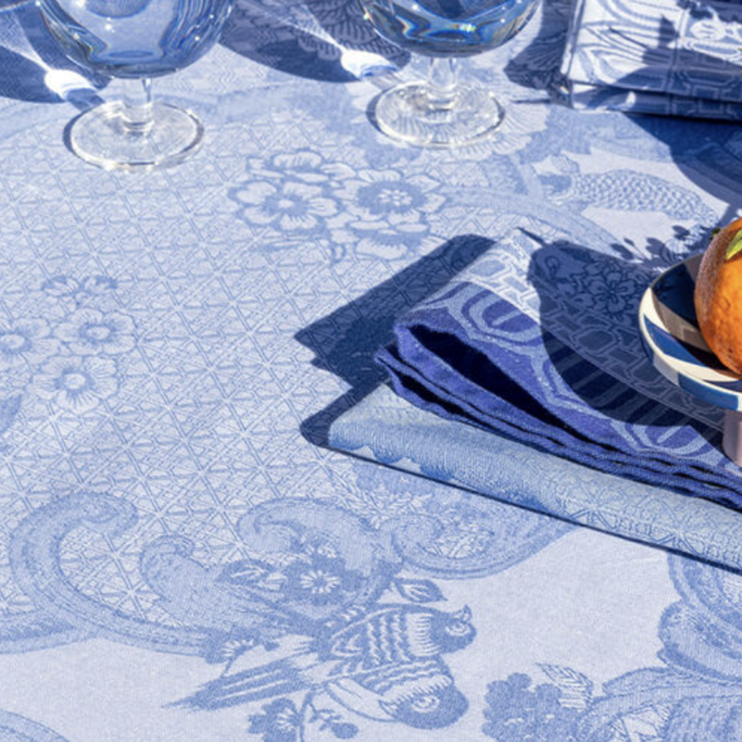 LJF Promenade Imperial Tablecloth - Blue - 69x126