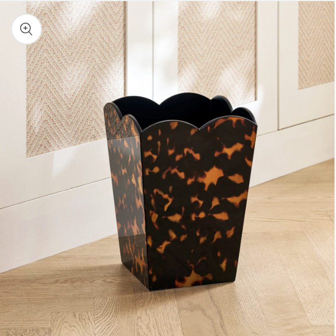 Addison Ross Scalloped Lacquer Bin – Tortoiseshell