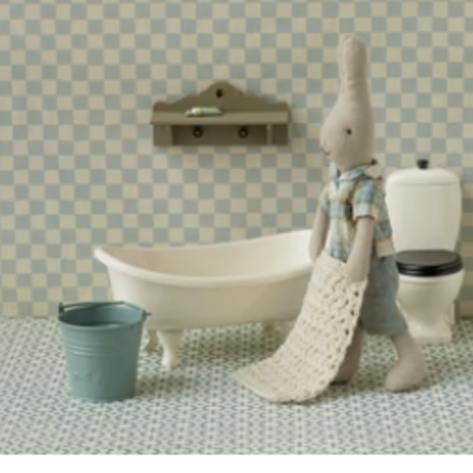 Maileg Miniature Bathtub Ivory