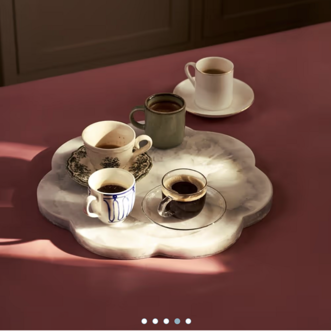 Addison Ross Scallop Resin Chopping Board White