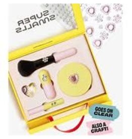 sup smalls  mom's make up set