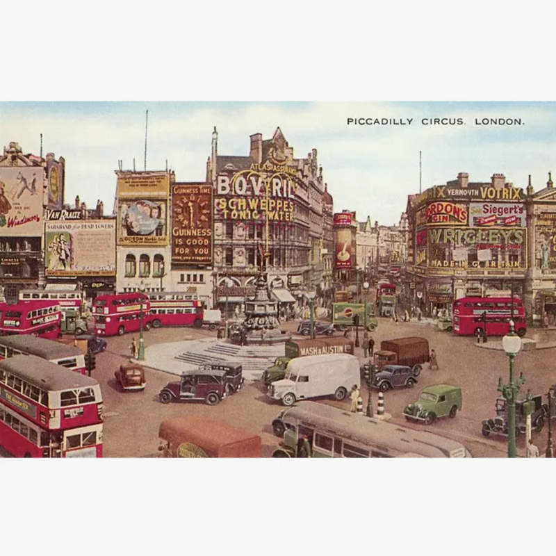 Piccadilly Circus Postcard